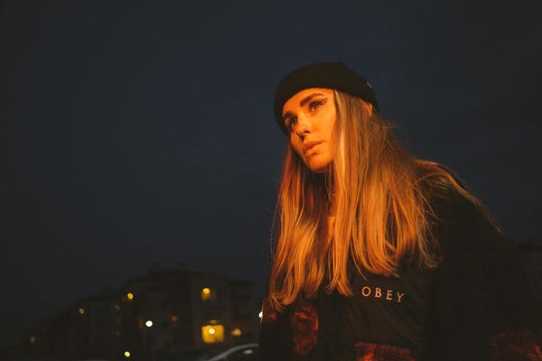 Les tendances incontournables de la mode femme à adopter cette saison